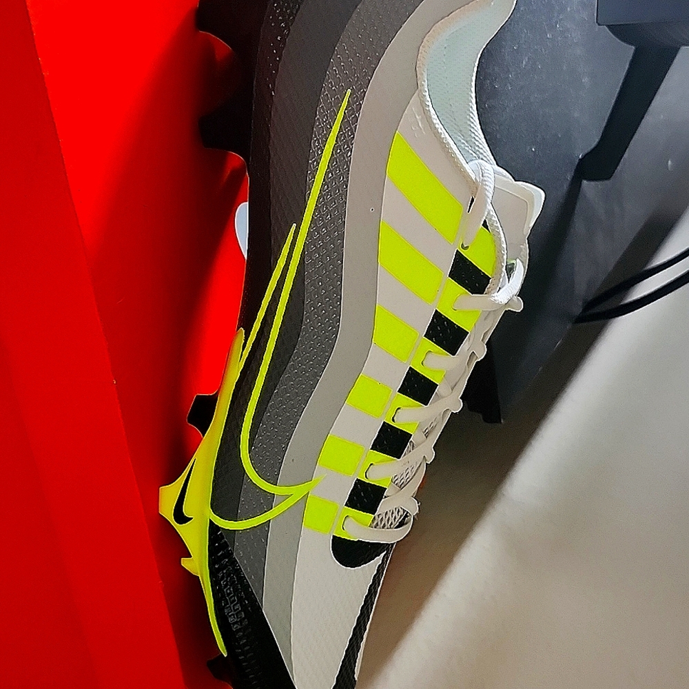 Nike vapor edge